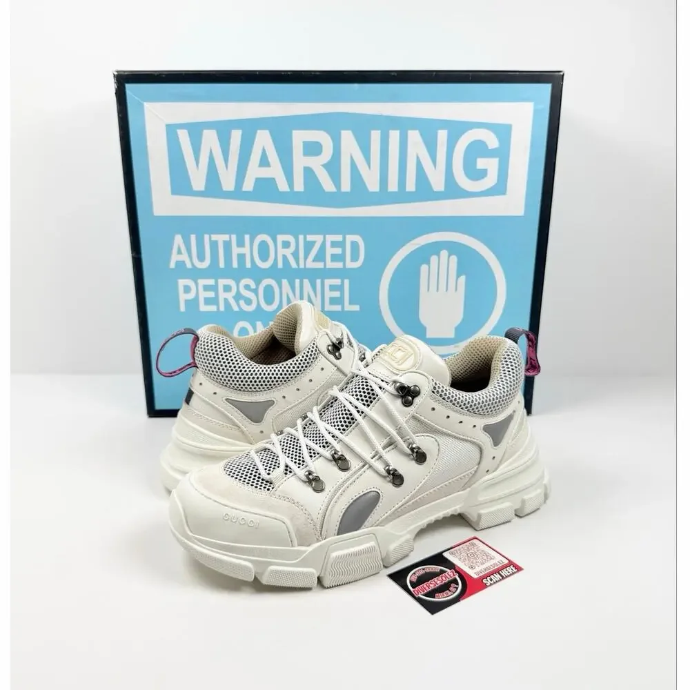 Size 10.5US - Gucci Flashtrek White Sneakers